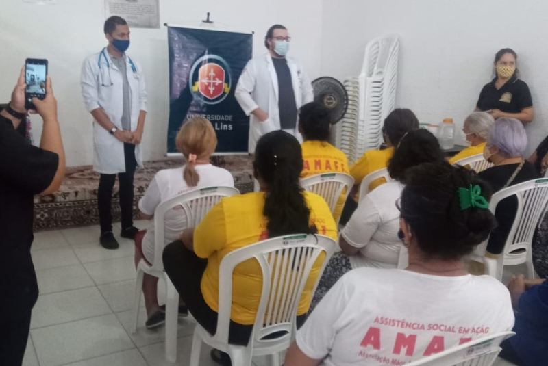 Setembro Amarelo: Nilton Lins promove palestra e abre diálogo sobre saúde mental no AM